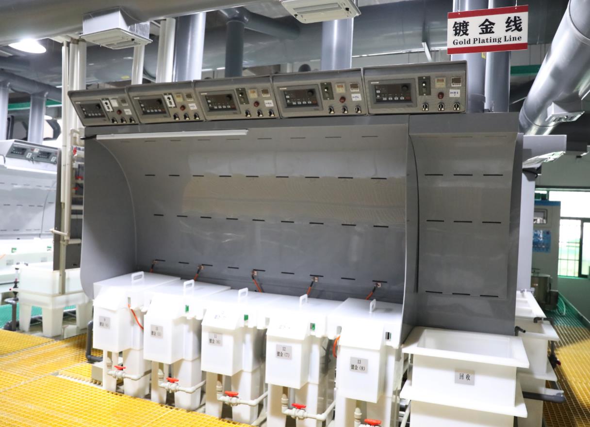 酸性鍍金VS堿性鍍金在精密電子連接器電鍍中的應用對比 